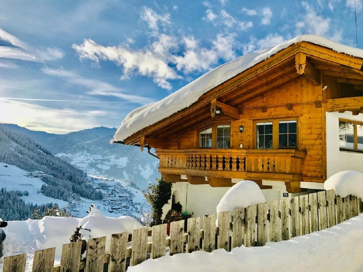 Landhaus Hoellwarth Целль-ам-Ціллер Екстер'єр фото