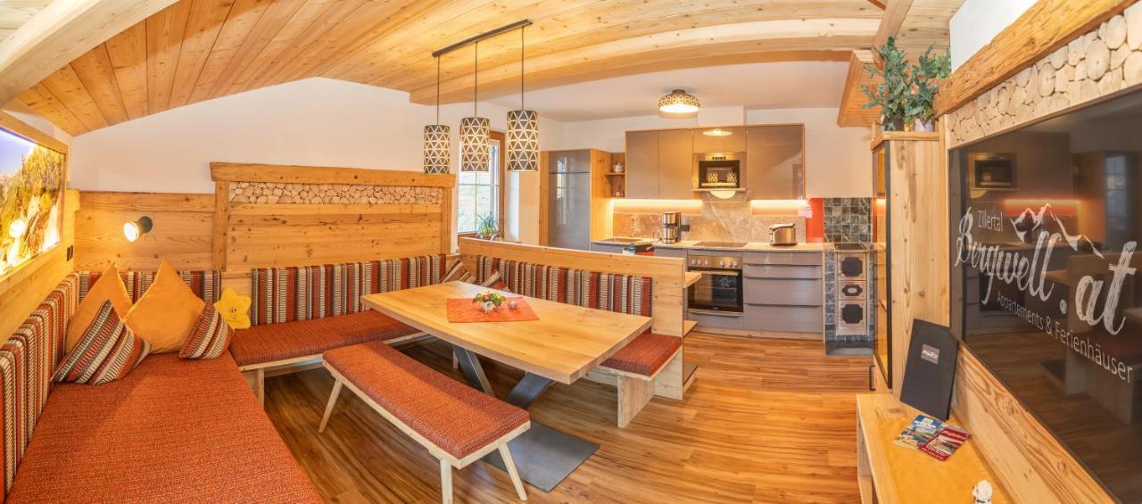 Landhaus Hoellwarth Целль-ам-Ціллер Екстер'єр фото